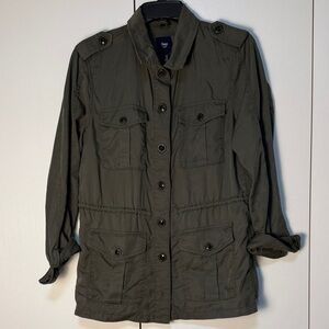GAP Women's Utility Jacket in Dark Green